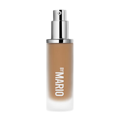 SURREALSKIN® NATURAL FINISH FOUNDATION (BASE DE LARGA DURACIÓN CON ACABADO NATURAL)